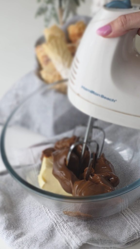 dolce de leche and butter mixed together