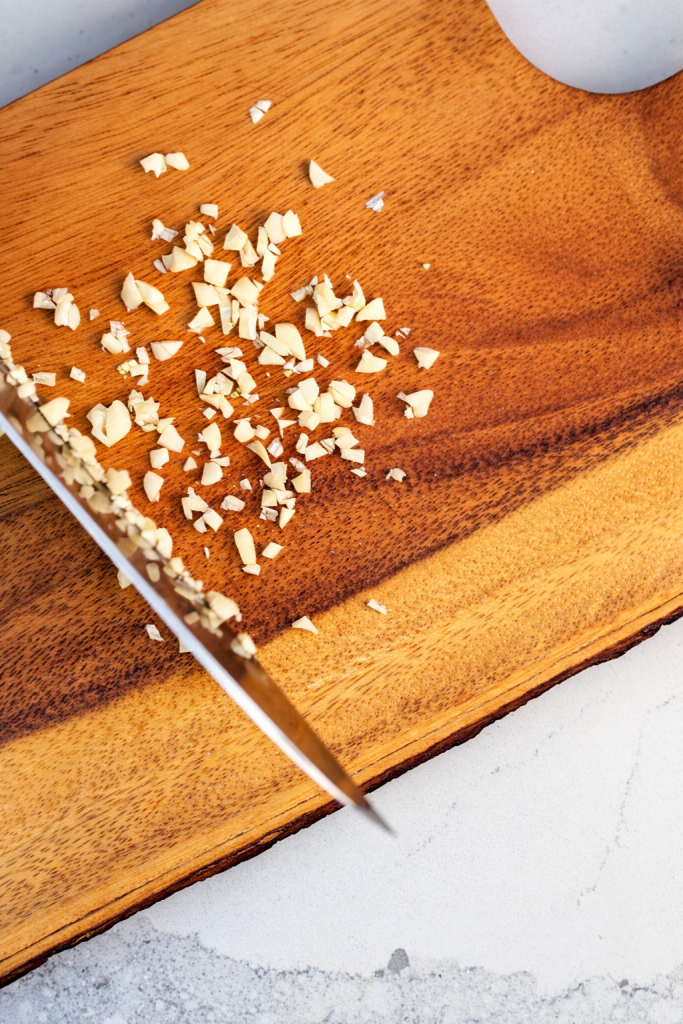 chopped garlic