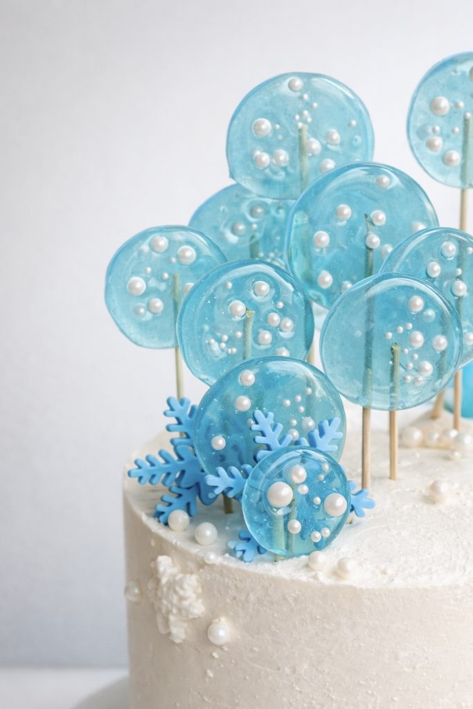 Elsa-themed party isomalt