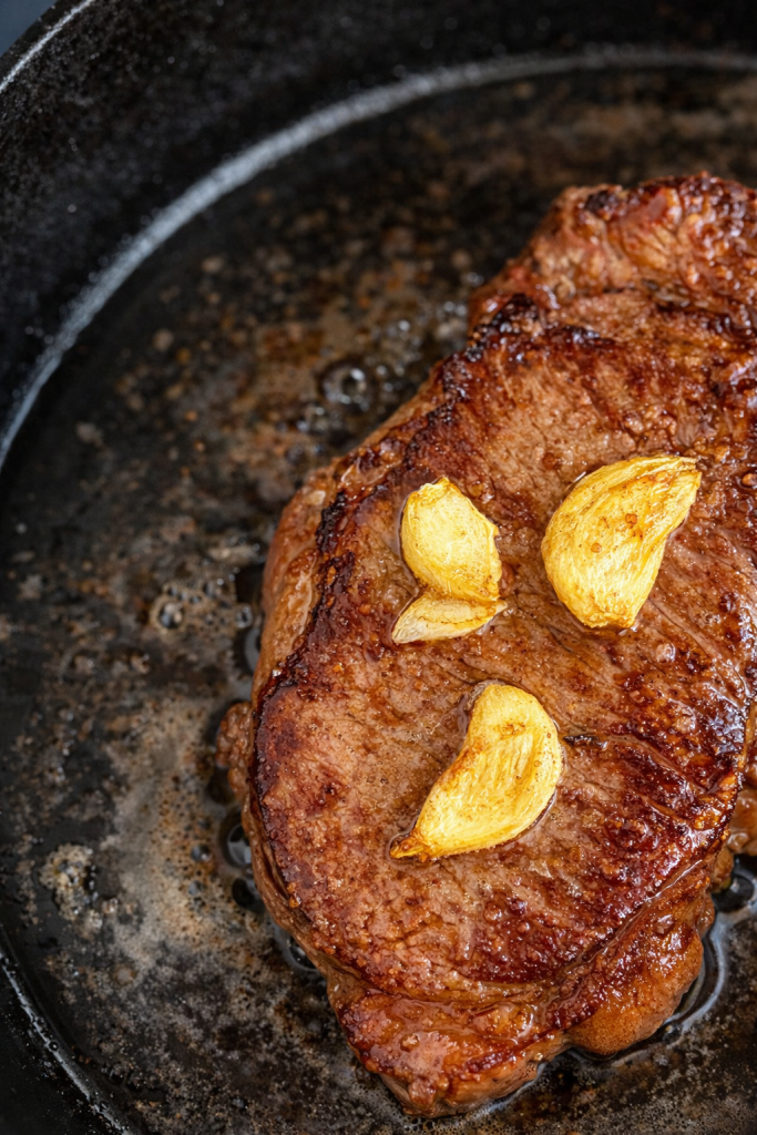 Steakhouse Style at home in 15 minutes (Garlic butter Basted)