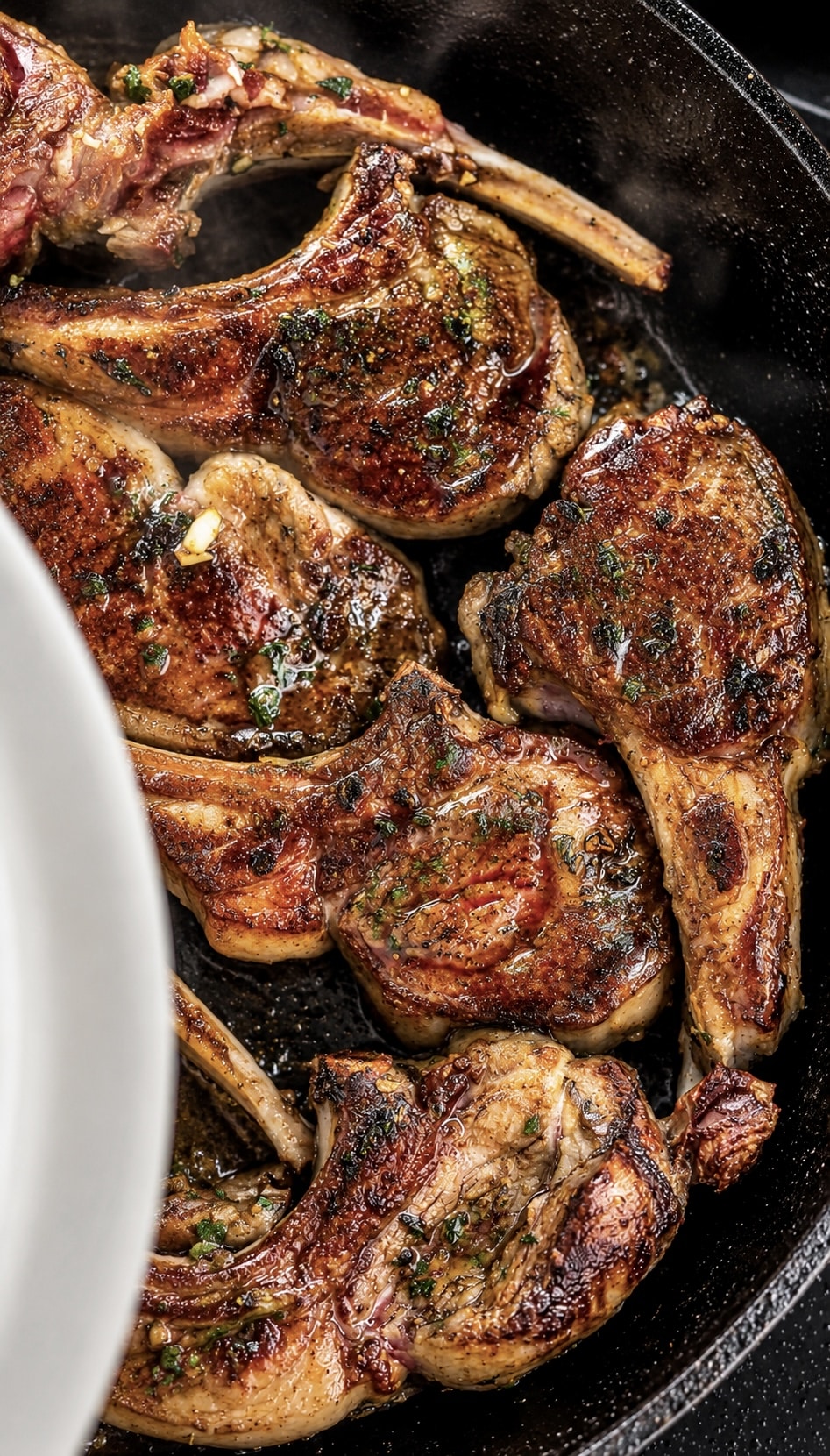 Juicy Cast Iron Lamb Ribs with Fresh Mint