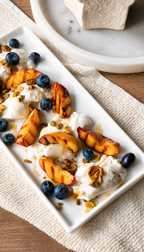 Pan-Seared Peaches with Burrata, Pistachios & Honey, Easy Restaurant-Style Burrata Appetizer with Caramelized Peaches