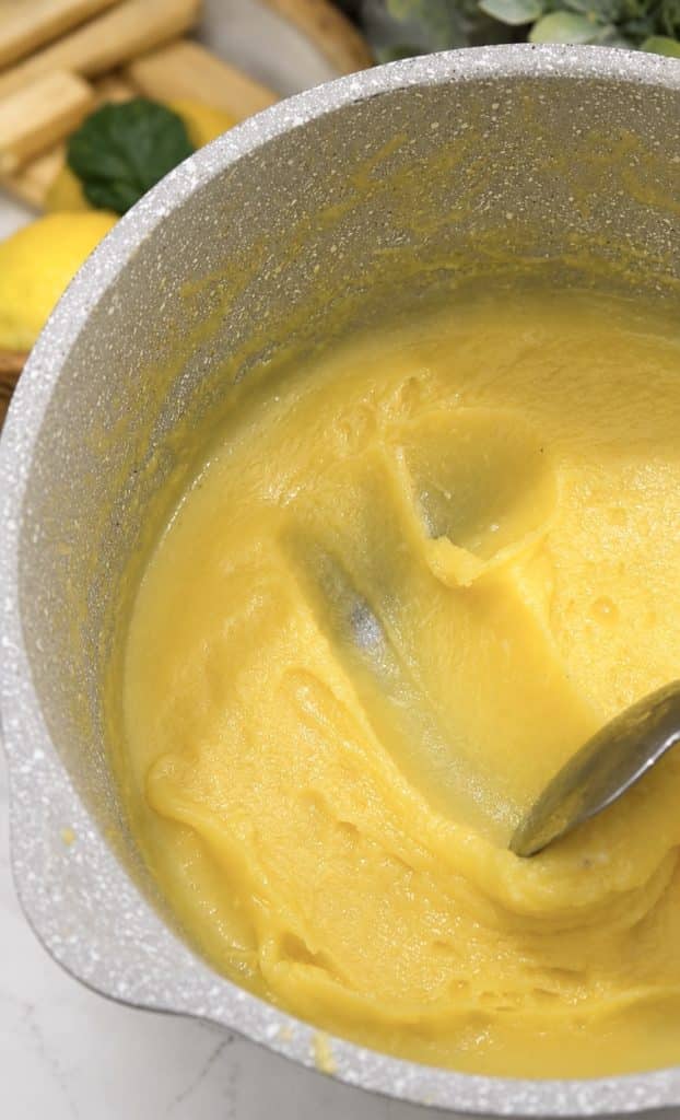 Easy homemade Lemon Curd