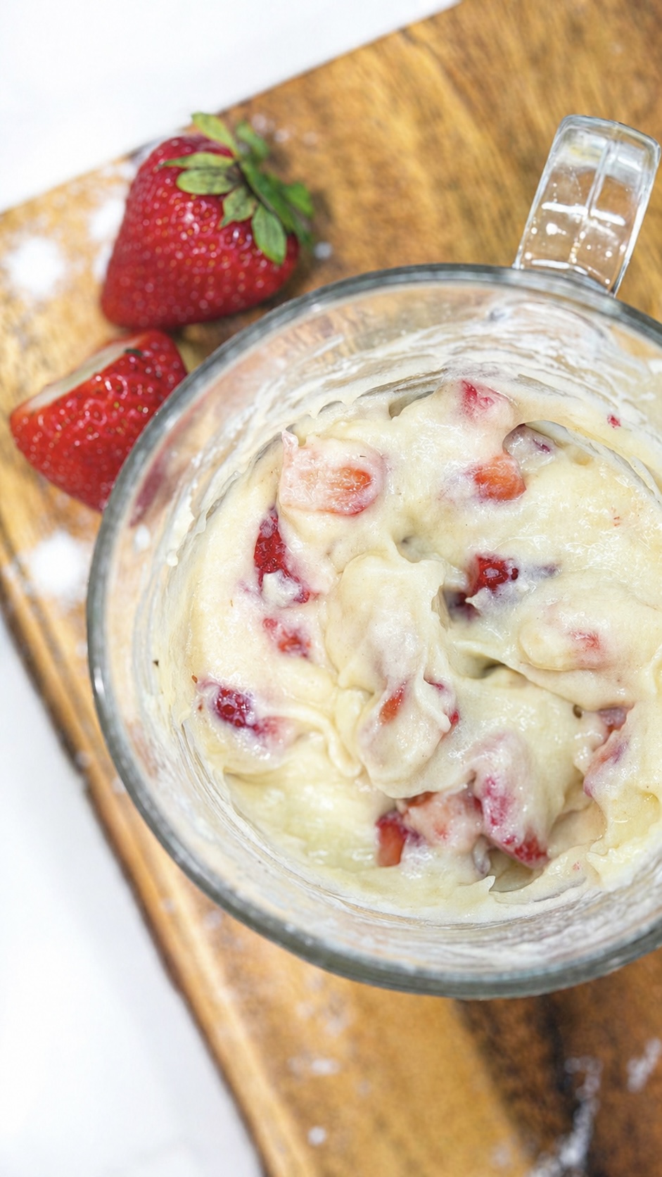 Quick and easy 5-minute strawberry mug cake made in the microwave