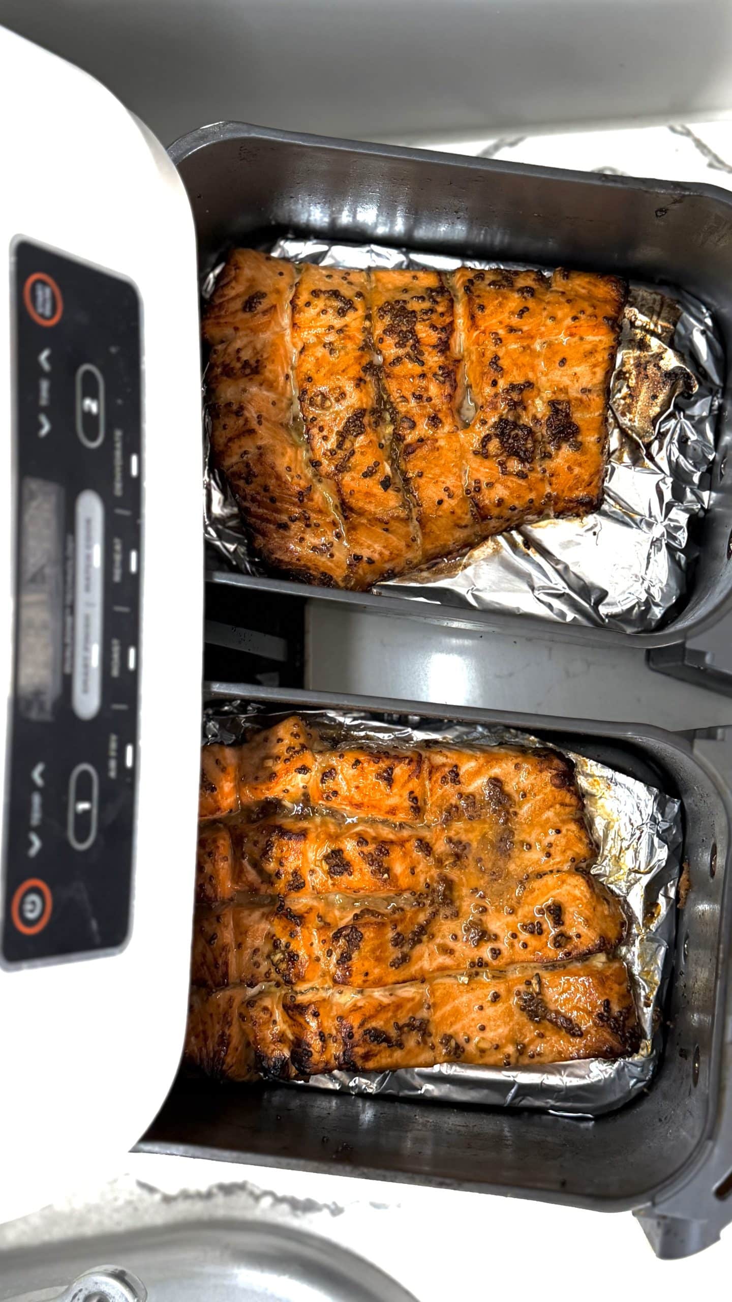 fast and easy Juicy Honey Salmon in Air Fryer