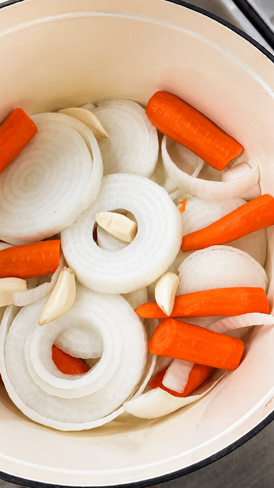 vegies with lamb in Dutch oven